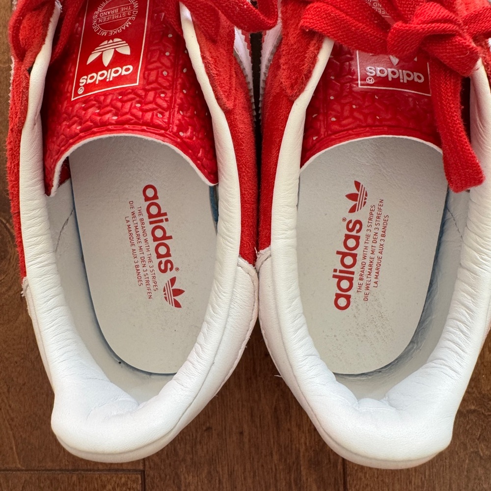 adidas Gazelle Scarlet Cloud White Sneakers | Women’s 6.5 / Men’s 5.5 | Like New - Picture 5 of 7